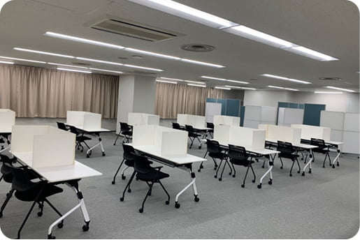 充実した自社会場・設備
